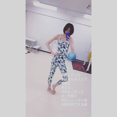 ヨガインストラクター　西村美穂