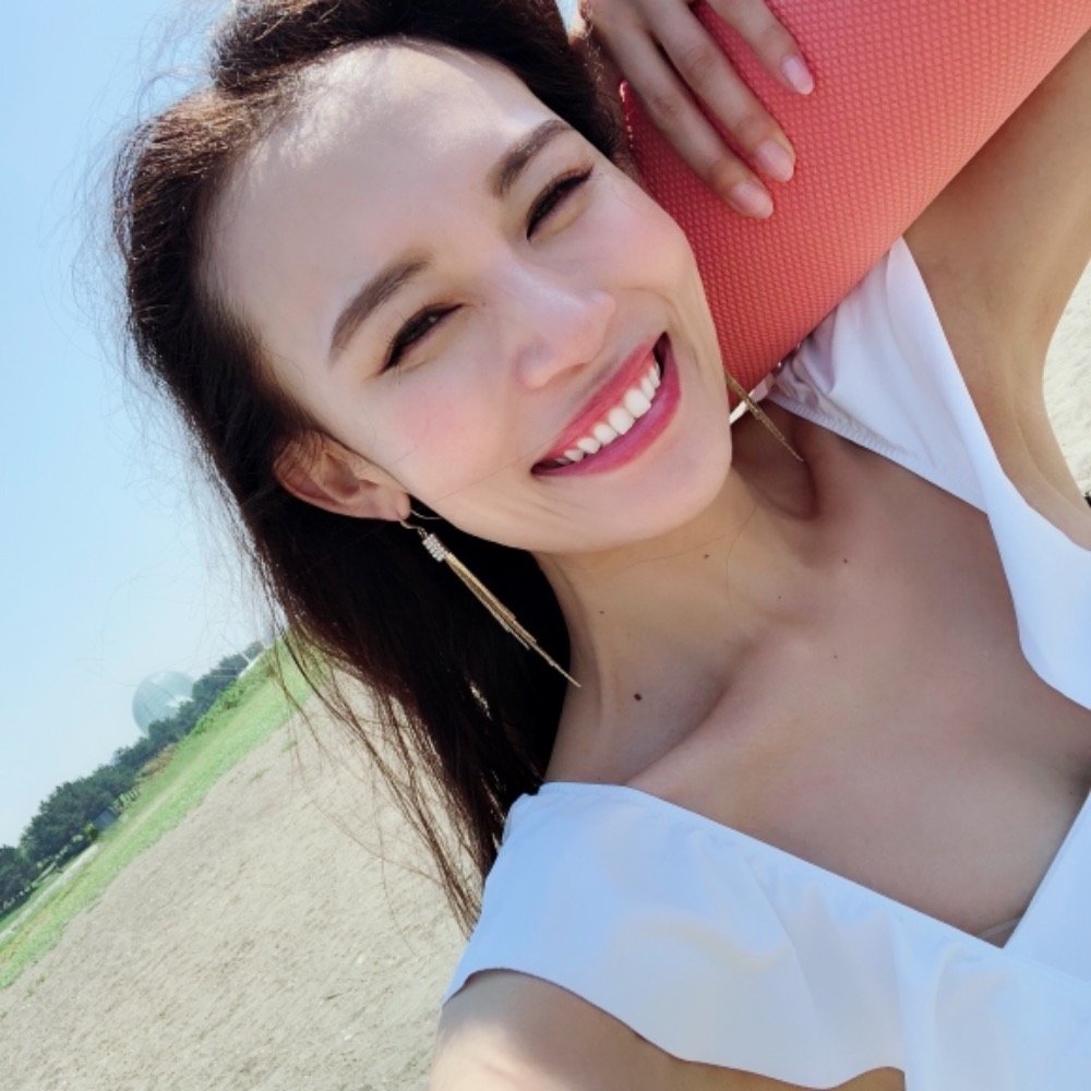 Total beauty Trainer - 石田ゆい | MOSH (モッシュ)